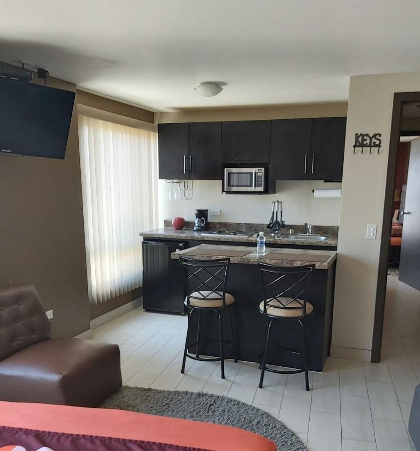Hotel Casa Cacho Tijuana Zewnętrze zdjęcie